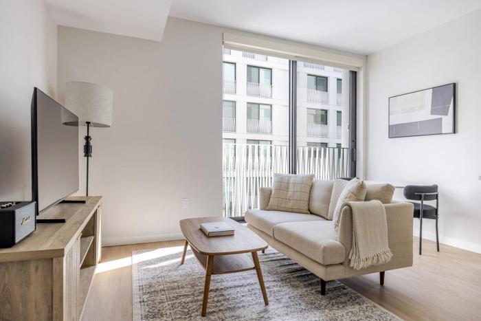 Blueground Downtown elevator nr parks LAX-1248