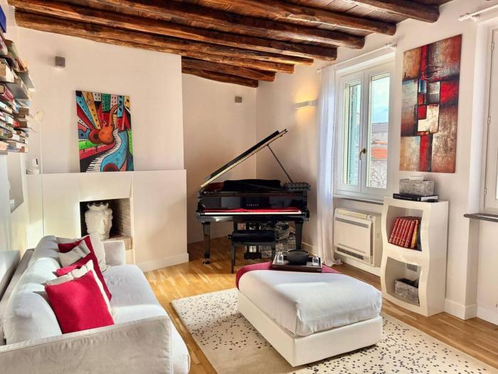 Vetrina Roma - Stay in Luxury