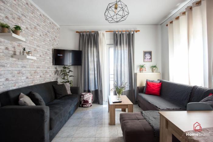 PK Luxury Apartment by Homebrain