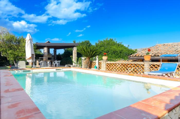 La Vecchia Torre Villa panoramica in Collina