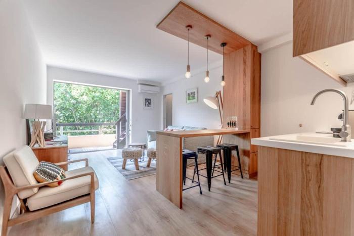 Le Bailly l Beachside & Rooftop l Shellter Rentals