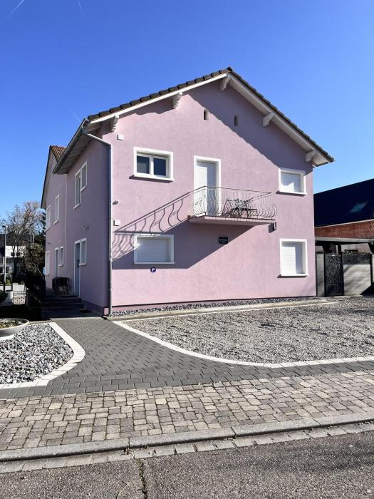 La Bonbonnière by Leslodgespa