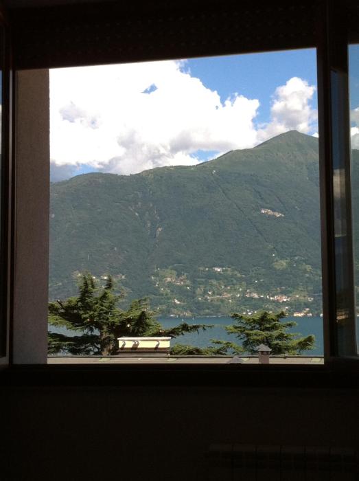 Lake View Apartments