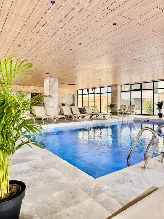 Aqua Vista Odyssey 3 Lux cu Vedere Spa si Piscina Interioara Incalzita 30 Grade