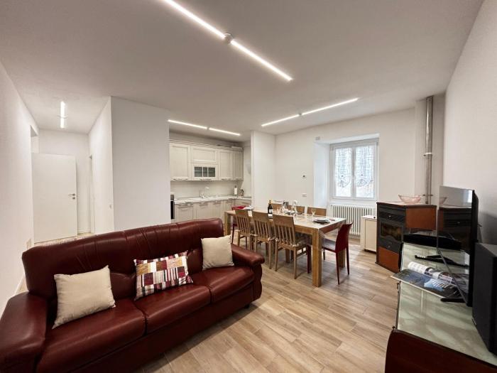 Casa Manzoni Gravedona - Larihome A84