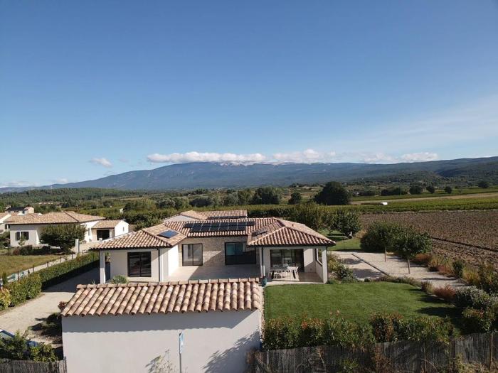 Villa with pool in Provence bij de Mont Ventoux