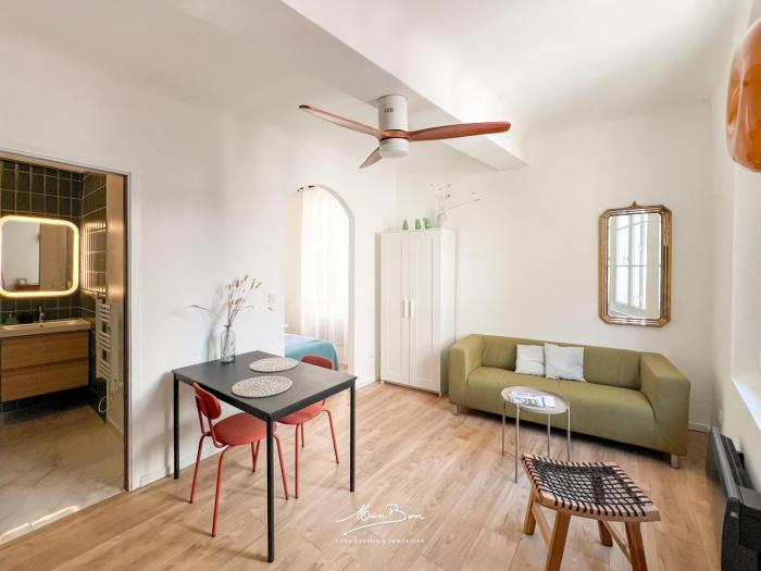 Lou Pichoun avec Vue sur la Cathédrale Wifi