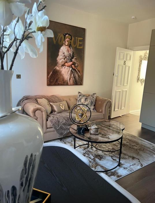 No 50 - one bed apartment in Liverpool Sleeps 4