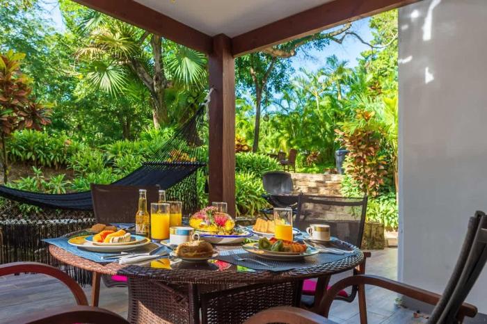 Tropical Oasis with Cenote & Pool Walk to Beach