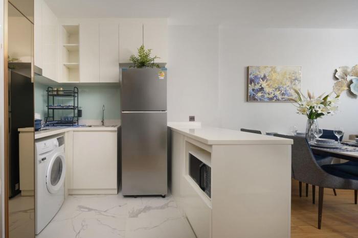 Entire Condo in Central City