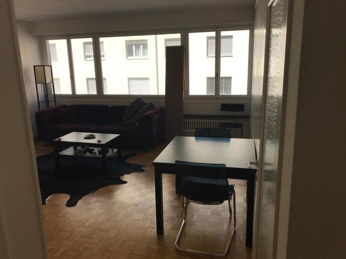 EUROVISION! Spacious 3 bedroom apartment, great location, 30 min to Eurovision