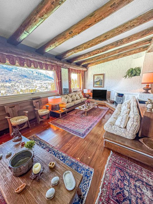 Elegant Apartment with center and Tofana view