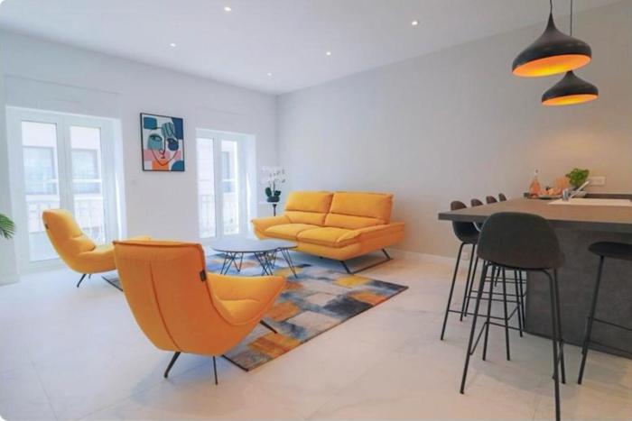 3 bedrooms 3 bath Bivouac 2 min Palais