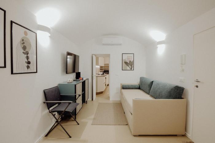 Hidden House by MONHOLIDAY