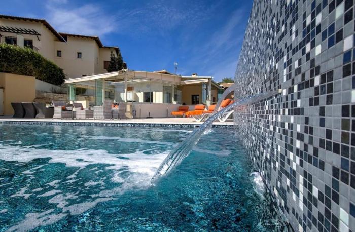 3bed Villa , Heated Swimming Pool , Mountain Views