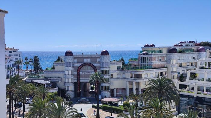 Luxury Penthouse in the heart of Puerto Banús