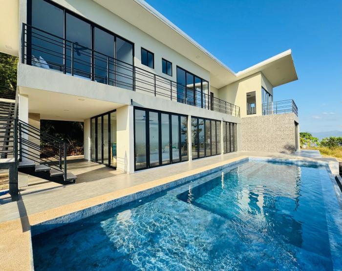 Coco Rica Luxury Oceanview Villa Pool Concierge 4 Bedroom 6BED 5BA Playa Carrillo