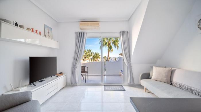 Bravo Hills - Casa Dove