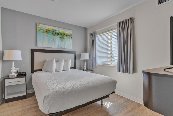 Simplicity At the Rim 1406 I Comfy 2 Bed 2 Bath