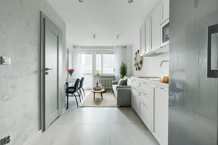 Emilii Plater 55 Center 3 bedrooms Living room balcony