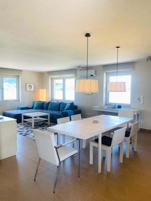 Ferienwohnung mit Seesicht und Hotelservices