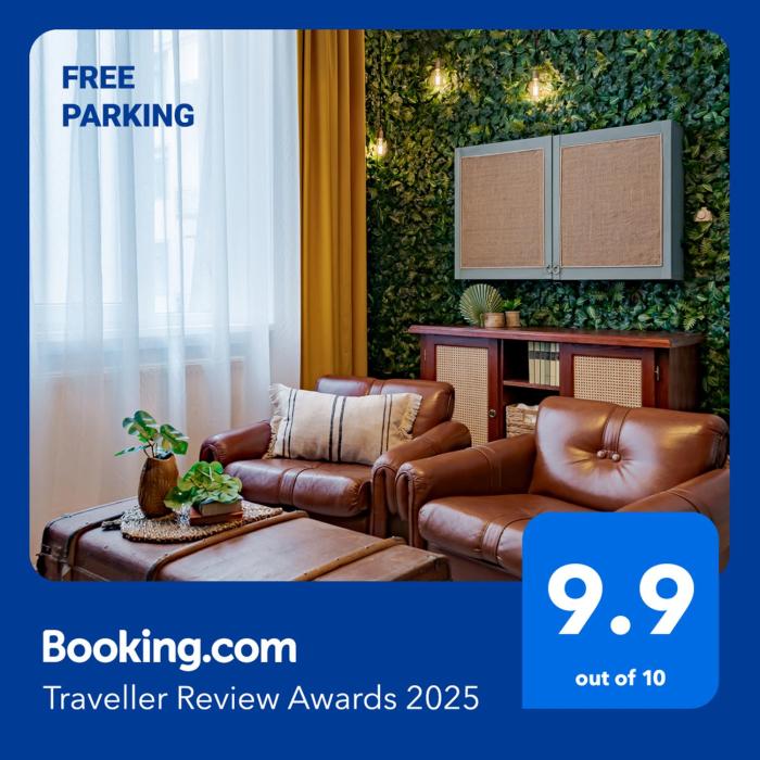 Jungle Aesthetics Downtown Apartman Aircon and Garage Parking Budapest