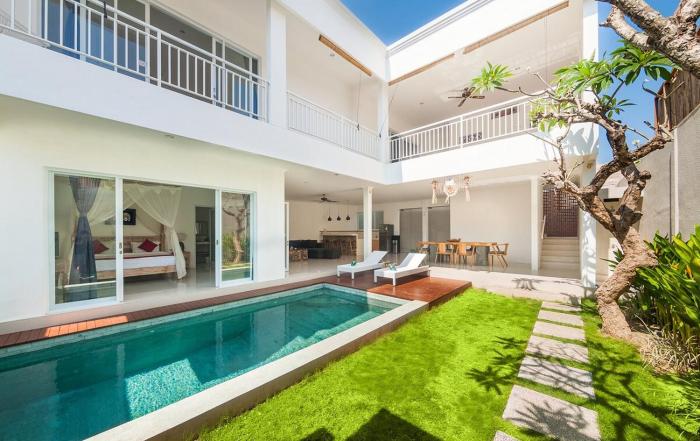 3BR Villa3 Oberoi Seminyak,18Min walk to the beach