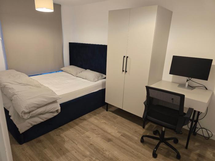 2 Bedrooms & 2 Bathrooms Luxury Apartment