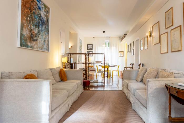 Pitti Deluxe Apartment