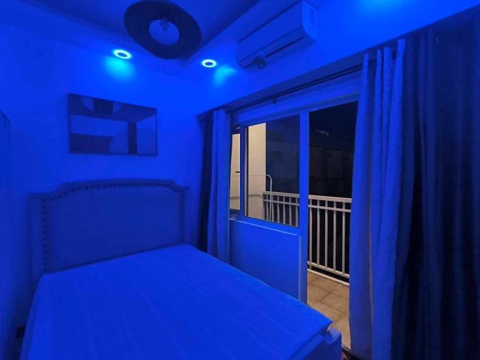 EmFress Suites