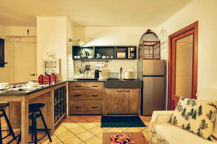 The Little House in Napoli