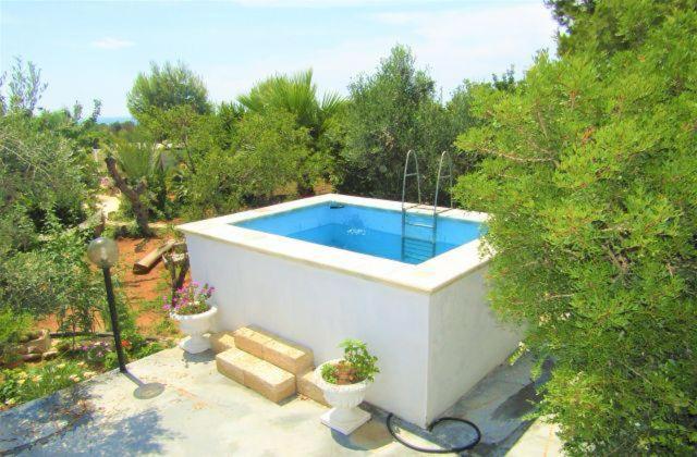 Villa verde vista mare Torre Suda di Paf