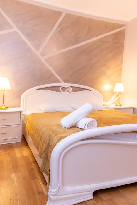 NEW Walter Home Old Center