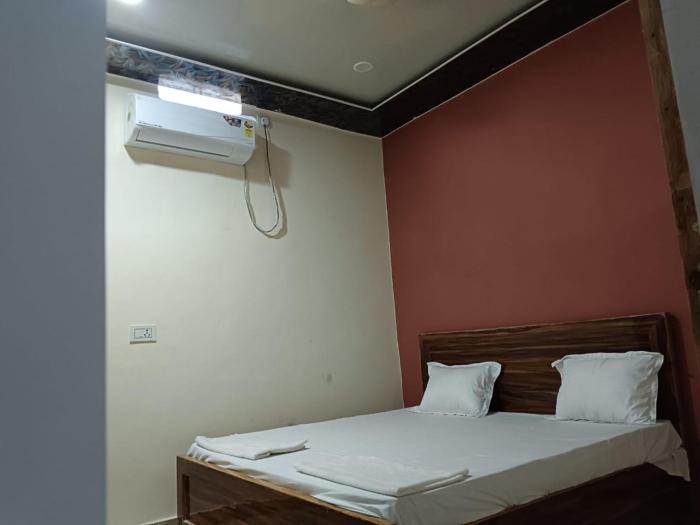 Hotel Sylvania Palace