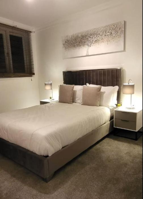 Spacious 2-bedroom in Canary Wharf