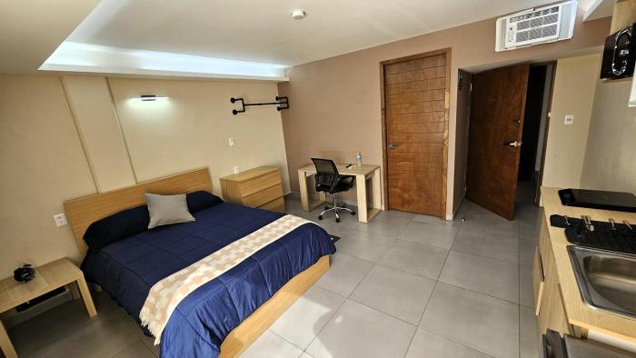 A09 Premium Suite WHITE Cocina Terraza Companies Work Teams 1-2 PAX