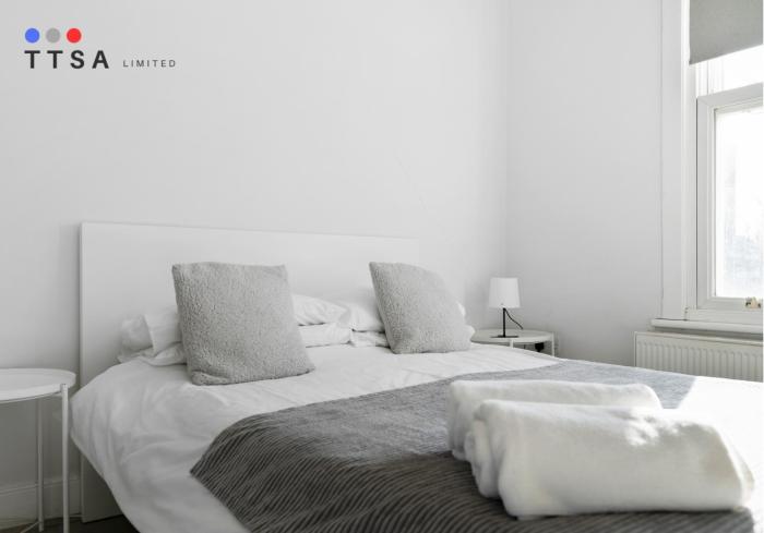 1-Bedroom Apartment near East Croydon Station - 2