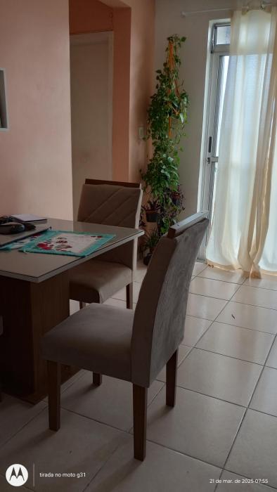 Apartamento em Condomínio