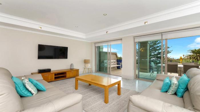 Unit 17 - 3 Bed Garden View