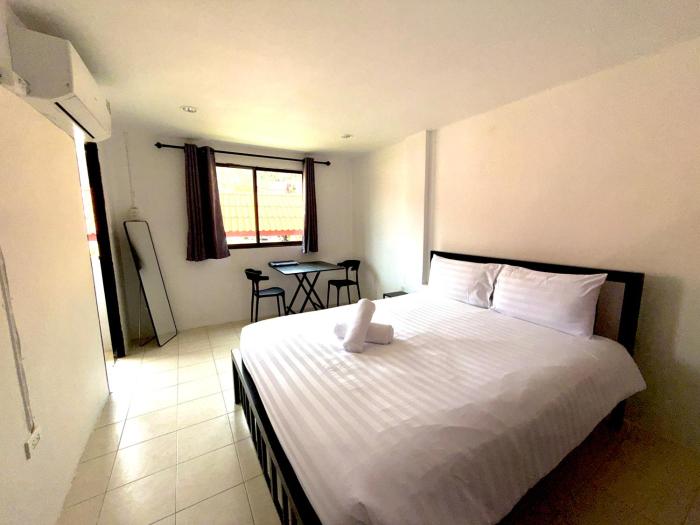 Patong Canal Villa 207