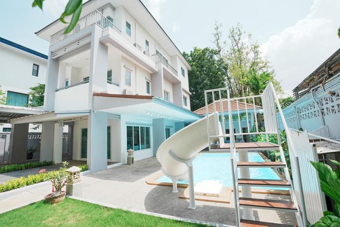 906 Bangkok City Center Single Pool Villa BTS Asok 5 Bedrooms 6 Bathrooms
