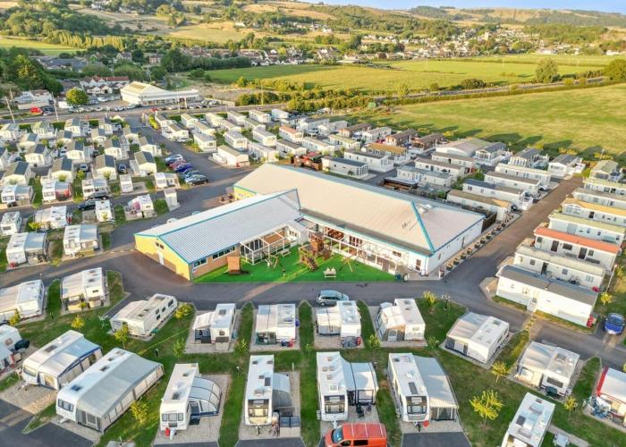 Riverside Holiday Village