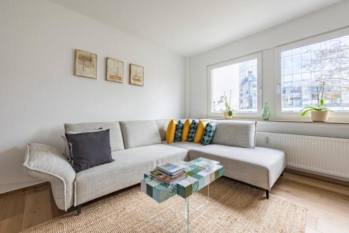 1 bedroom flat 55m2 in the city