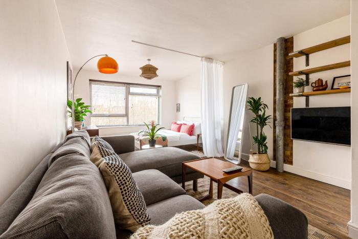 Dreamy Leytonstone Studio 5 min to Tube