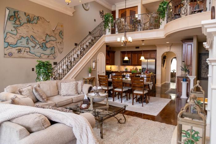 Downtown Palazzo Romano 3 Bedroom Executive Suite