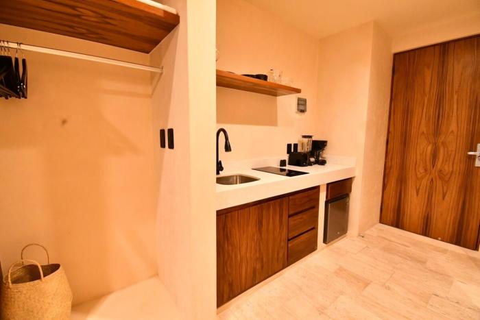 Loch Tulum by The Spot Rentals