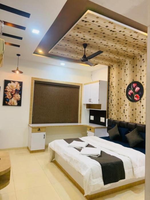 The Royal Luxor 3Bhk Villa