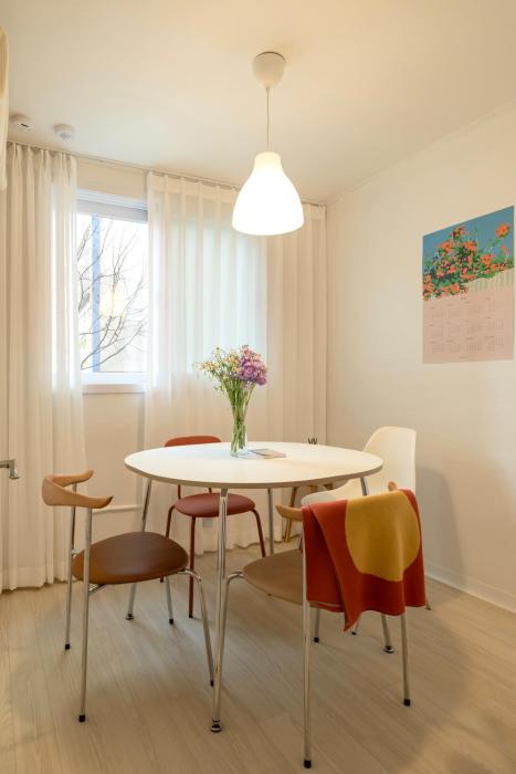 Poom Stay, Airport bus, Cozy Stay for Seoul Travelers,Yeomchang Stn, Line 9 Express