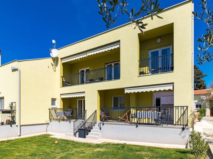 Apartment in Medulin near Bijeca Beach