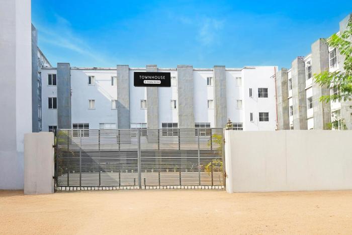 Townhouse Mancheswar Industrial Estate